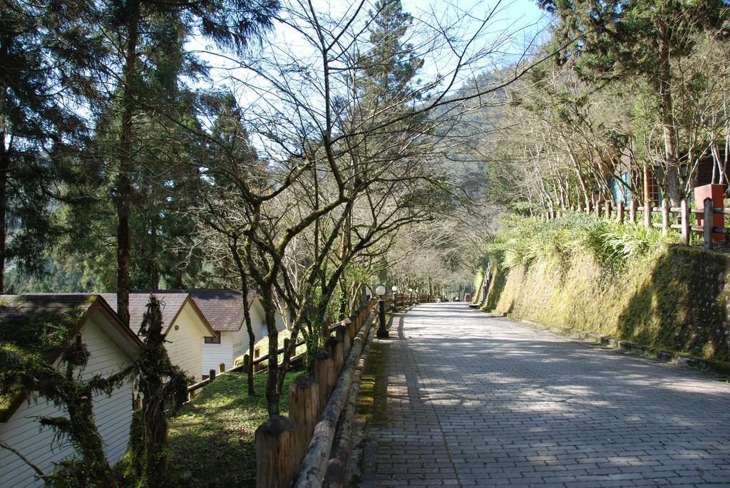 Chilan Hotel Datong Exterior photo